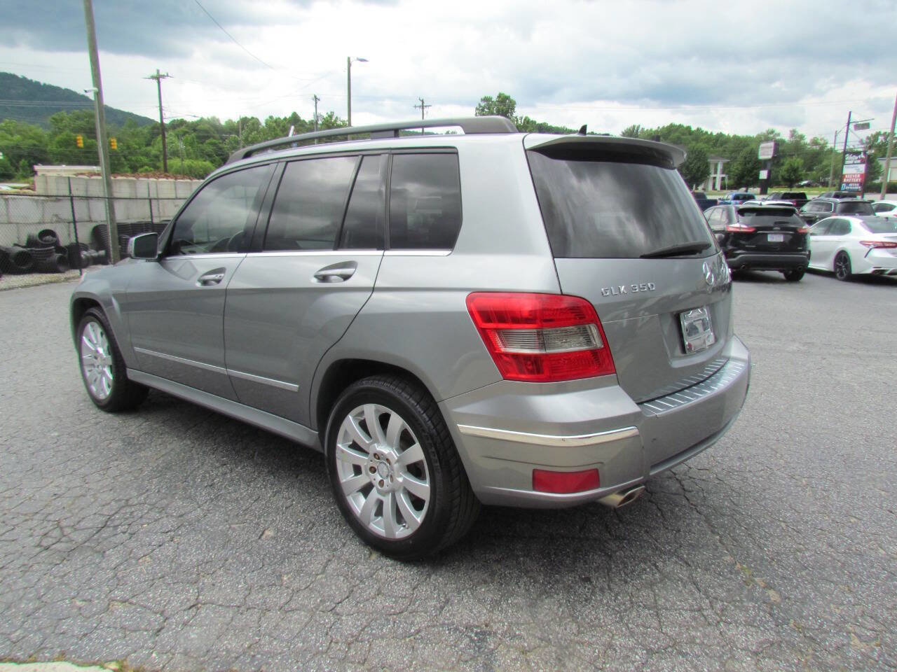 Used 2012 Mercedes-Benz GLK 350 4MATIC image 5