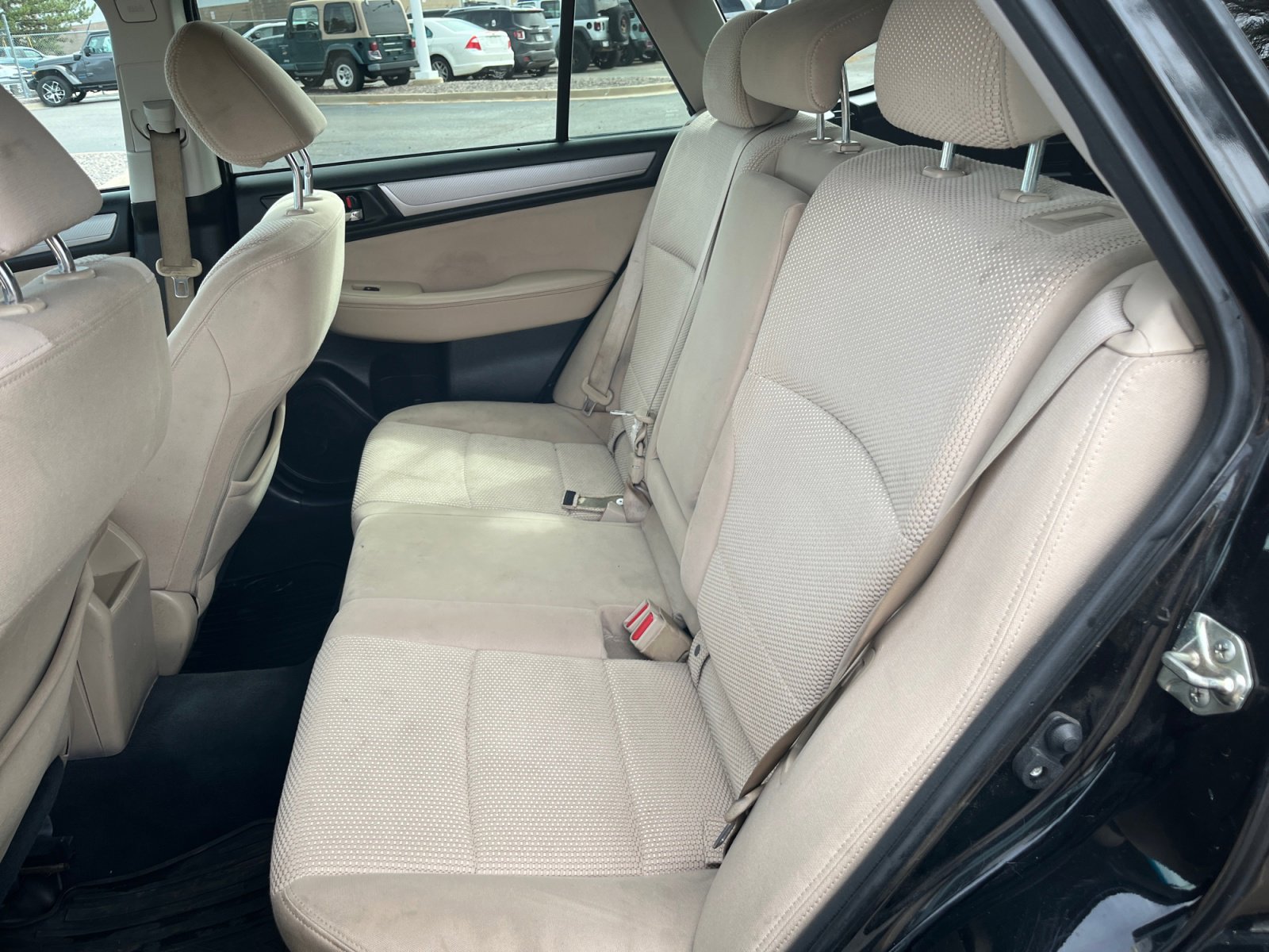 Used 2017 Subaru Outback 2.5i Premium AWD/4WD image 17