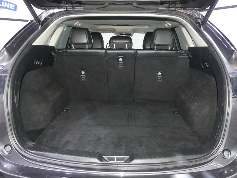 Used 2019 MAZDA CX-5 Touring image 9