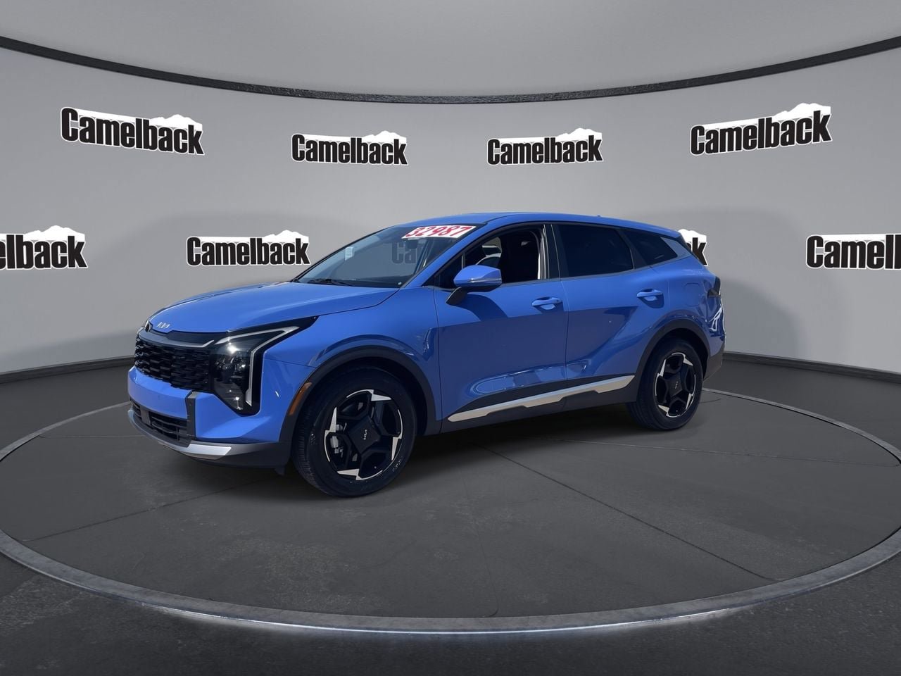 Certified 2026 Kia Sportage EX FWD image 3