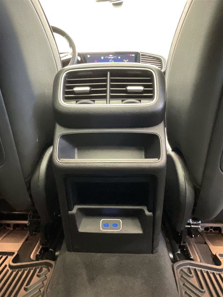 Used 2024 Mercedes-Benz GLE 450 4MATIC image 23