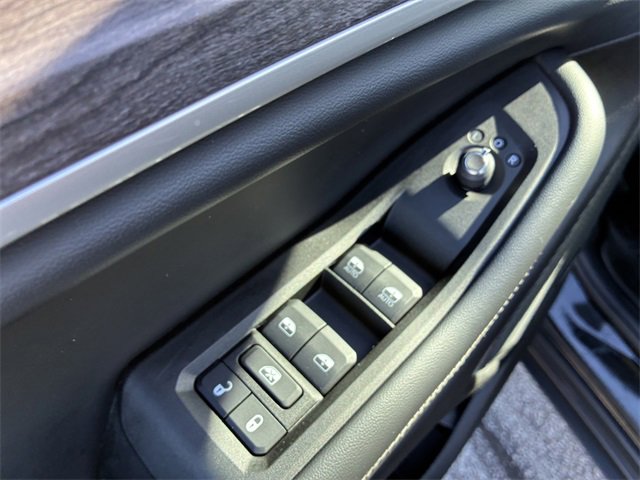 Used 2021 Jeep Grand Cherokee L Limited w/ MOPAR Finishing Package image 22