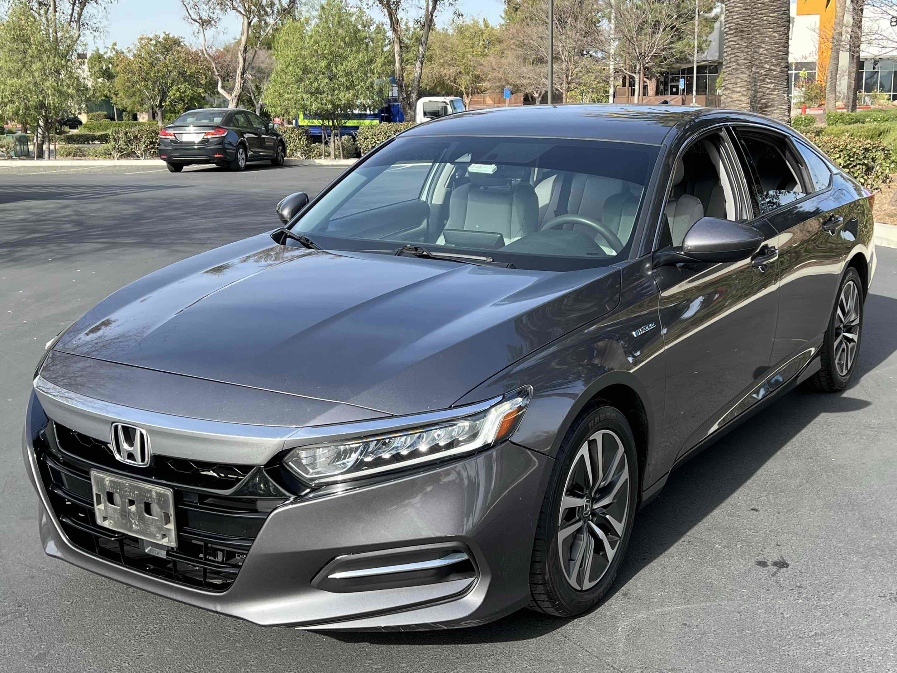 Used 2019 Honda Accord Hybrid image 12