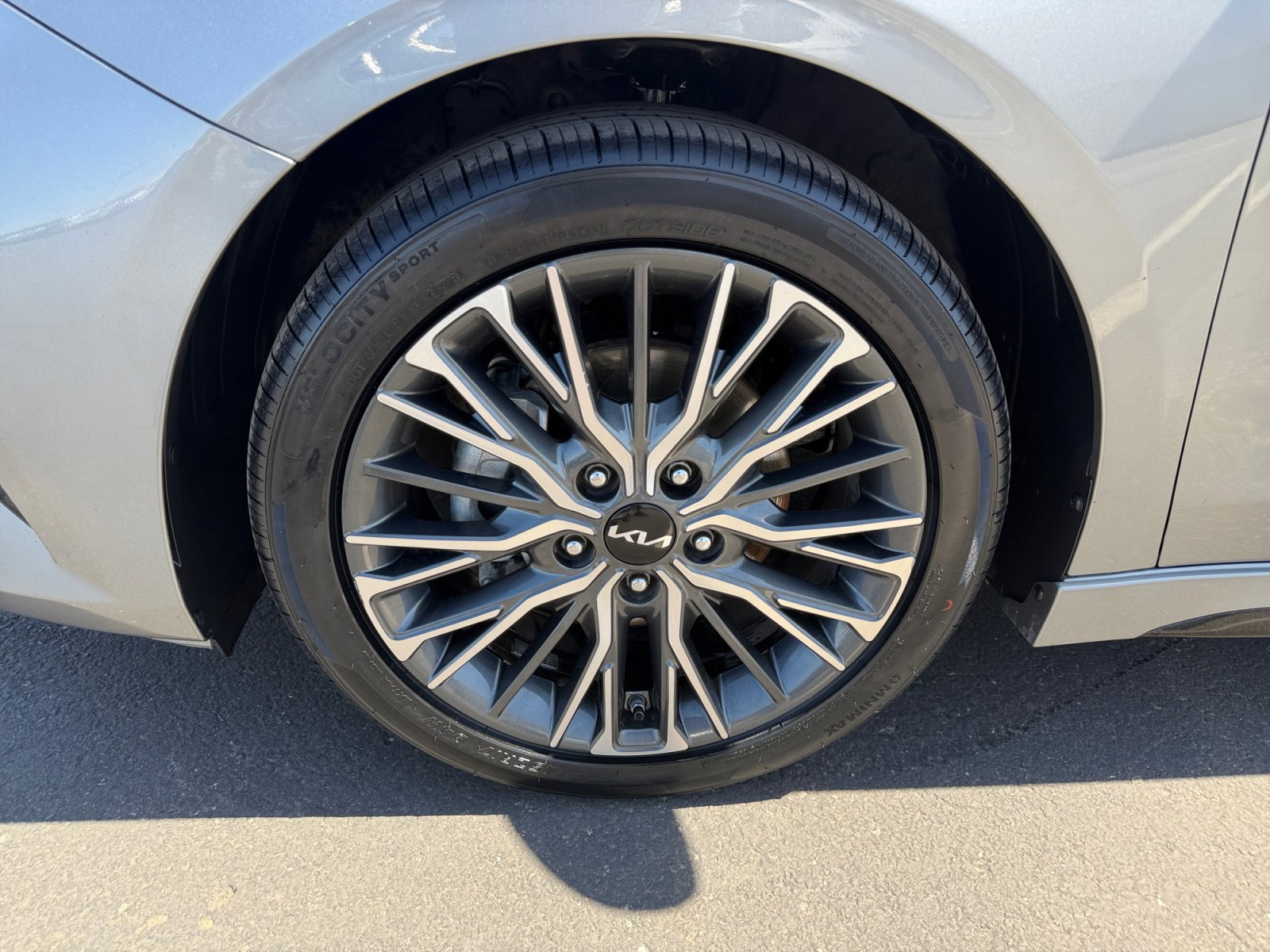 Used 2022 Kia Forte GT-Line w/ GT-Line Premium Package image 25