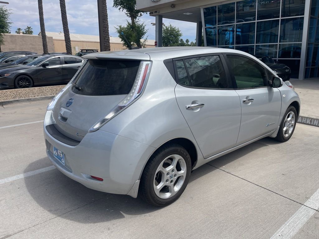 Used 2012 Nissan Leaf SL FWD image 5