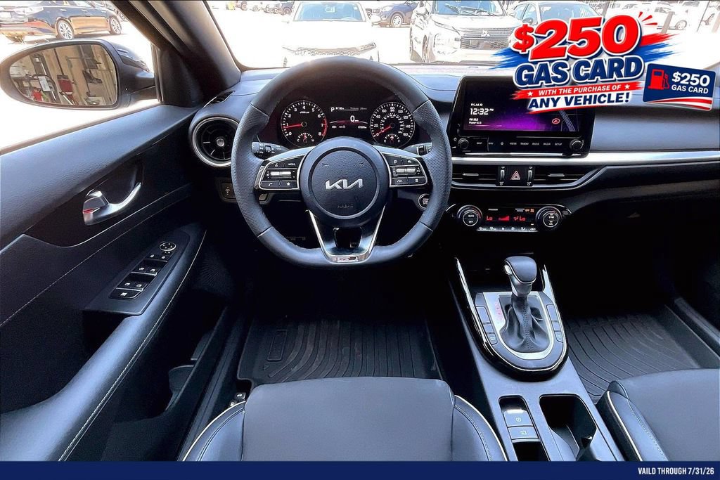 Used 2024 Kia Forte GT-Line w/ GT-Line Premium Package FWD image 5