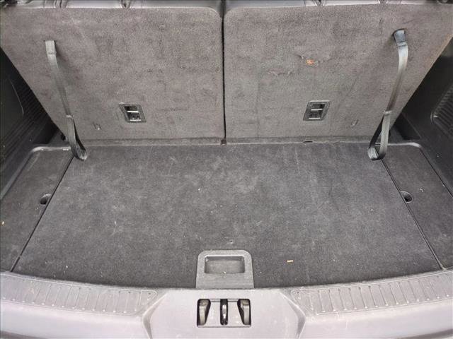 Used 2024 Ford Explorer XLT w/ Equipment Group 202A image 6