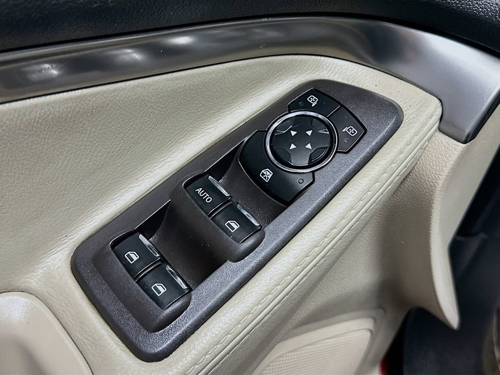 Used 2014 Ford Explorer W/ ONLY 66K MILES image 14
