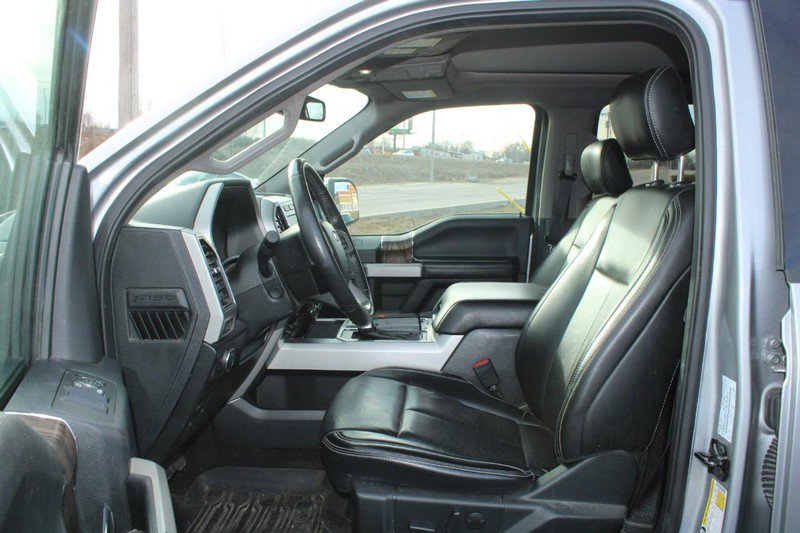 Used 2020 Ford F150 Lariat w/ Equipment Group 502A Luxury image 9