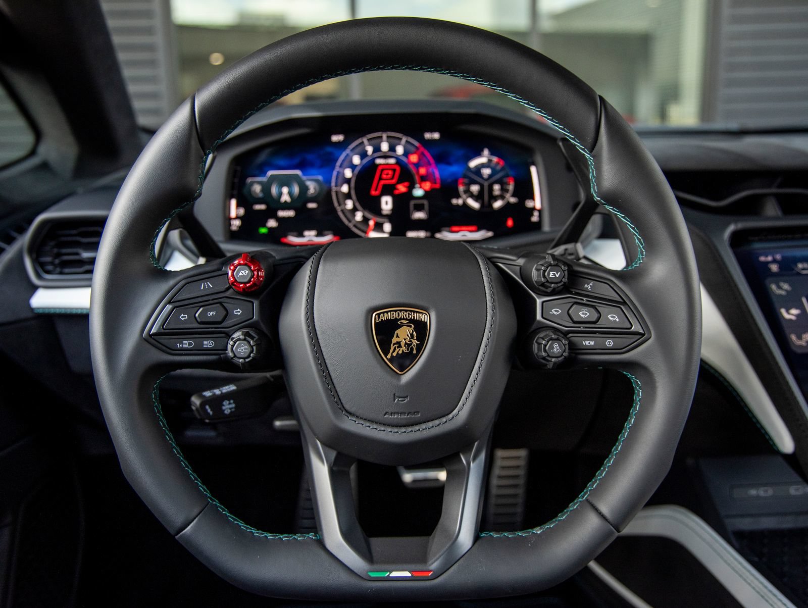 Used 2026 Lamborghini Temerario AWD/4WD image 31