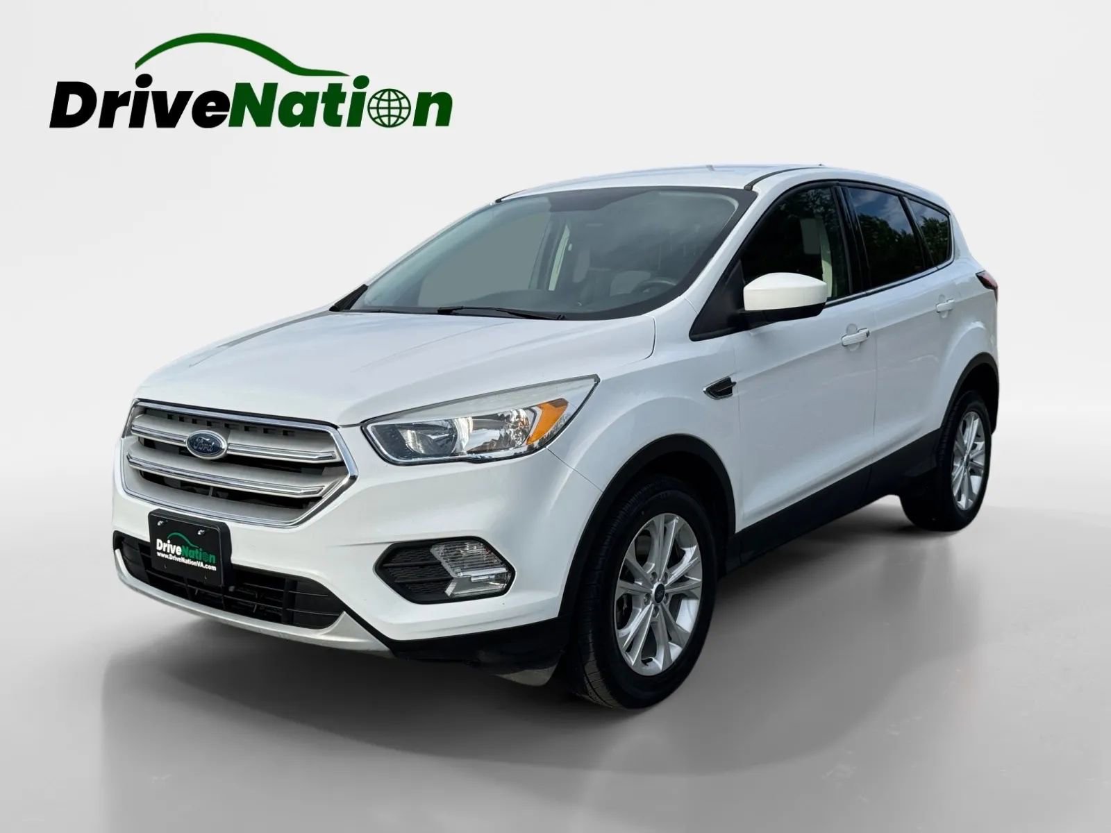 Used 2019 Ford Escape SE AWD/4WD image 1