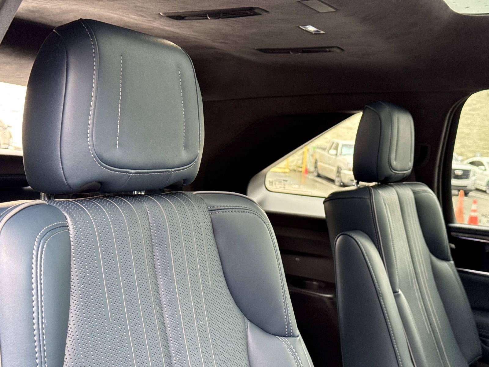 Certified 2025 Cadillac Escalade IQ Luxury 2 w/ LPO, Premium Carpet Package AWD/4WD image 25