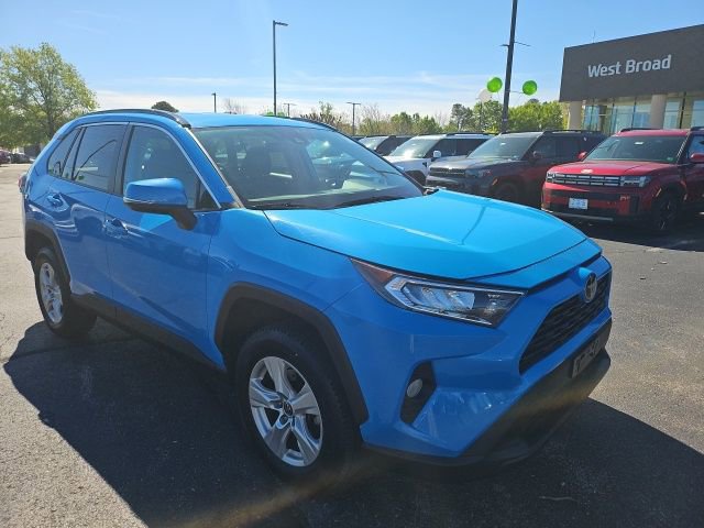 Used 2021 Toyota RAV4 XLE image 4