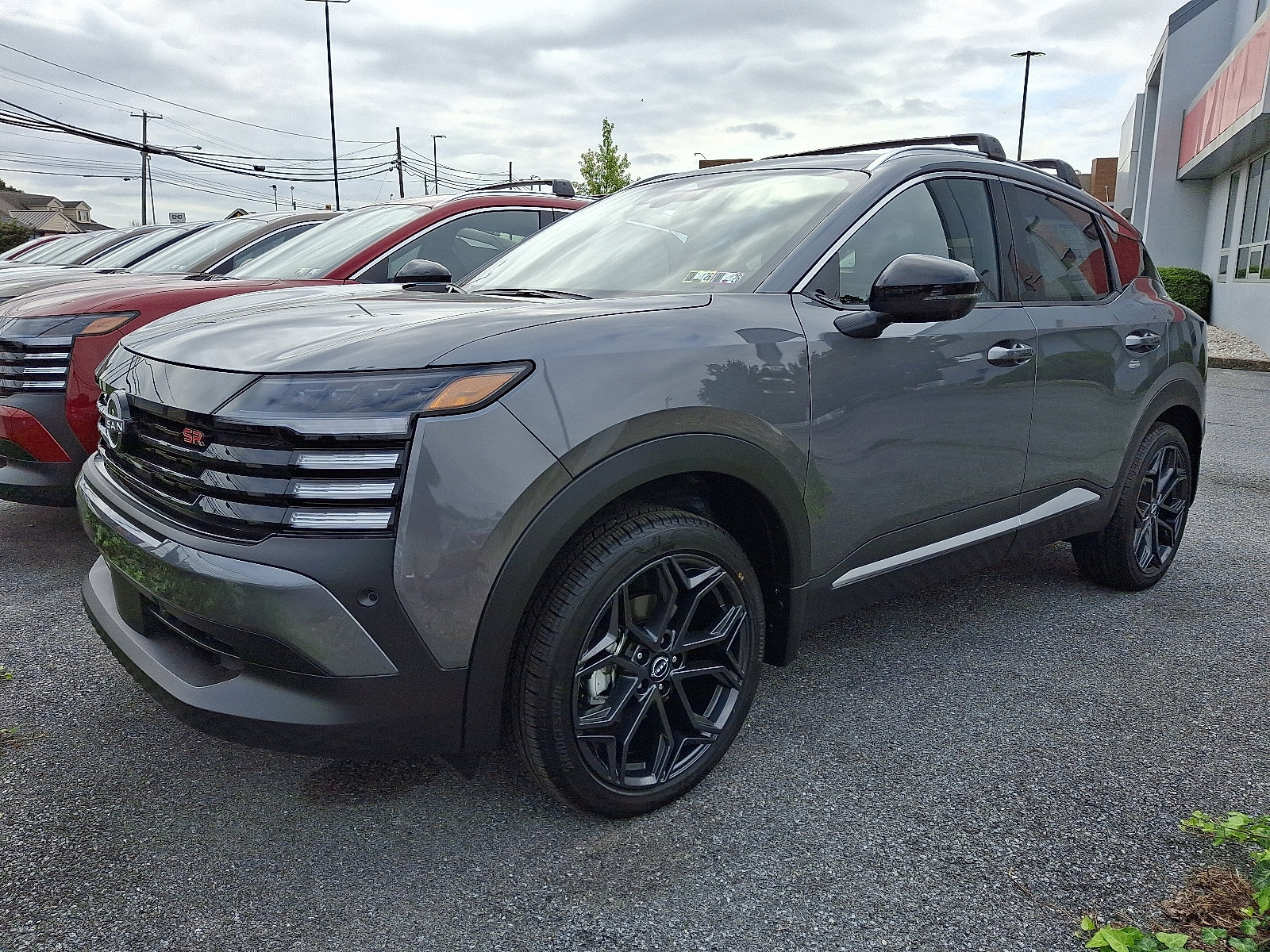 New 2026 Nissan Kicks SR w/ SR Premium Package image 3