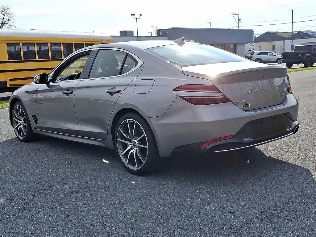 Used 2023 Genesis G70 2.0T image 4