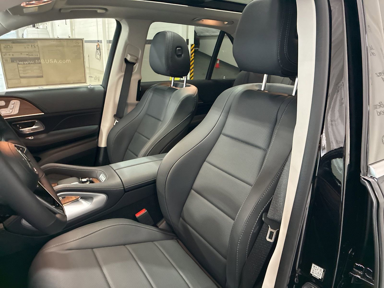 New 2026 Mercedes-Benz GLE 450 4MATIC image 9