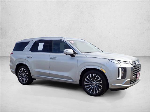 Used 2025 Hyundai Palisade Calligraphy FWD image 6