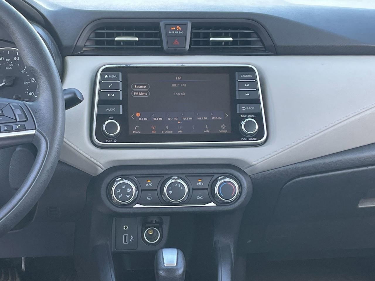 Used 2021 Nissan Versa SV w/ Trunk Package image 14