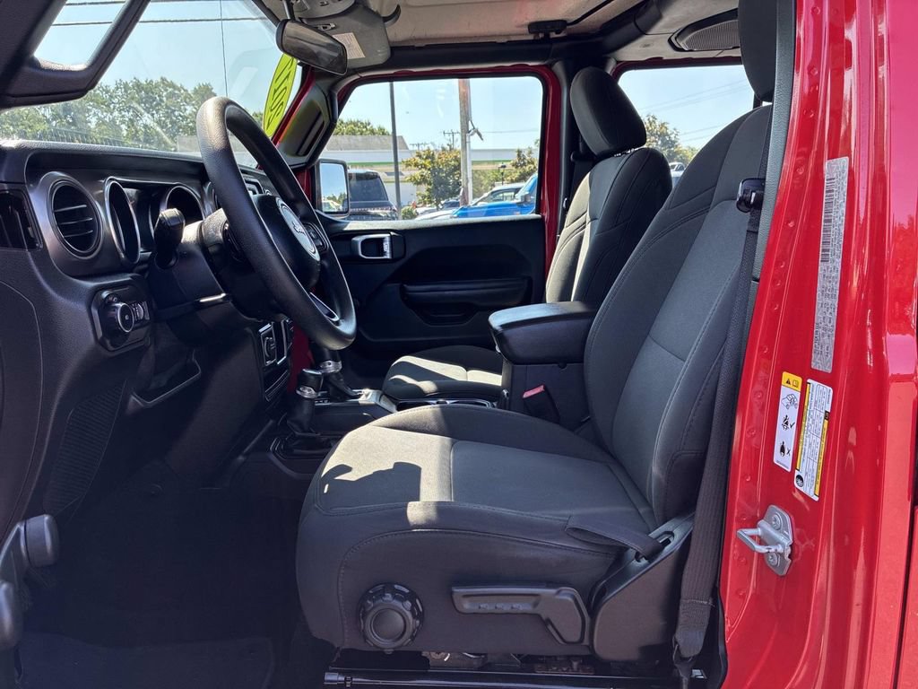 Used 2019 Jeep Wrangler Unlimited Sport AWD/4WD image 20
