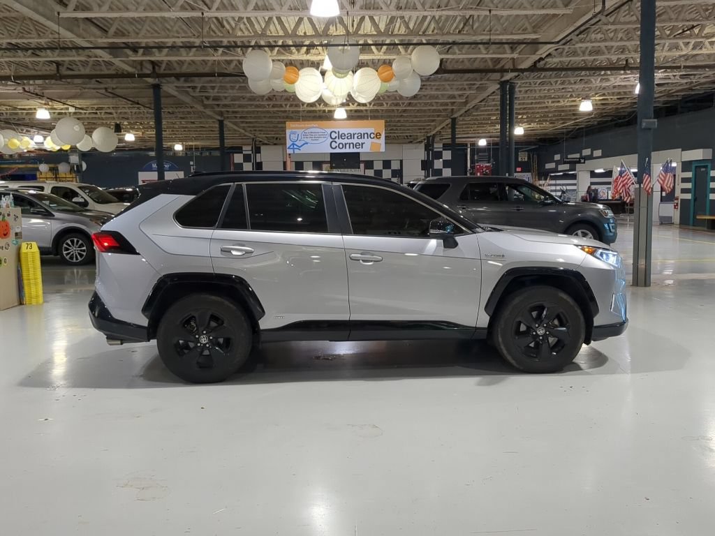 Used 2020 Toyota RAV4 XSE AWD/4WD image 7
