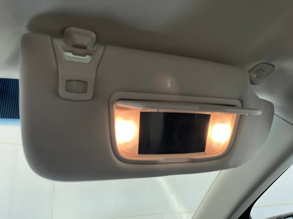 Used 2017 Ford Edge SEL w/ Equipment Group 201A AWD/4WD image 82