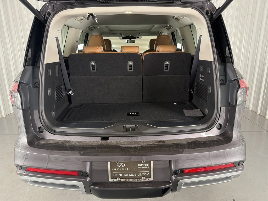 Certified 2026 INFINITI QX80 Luxe w/ Cargo Package image 8