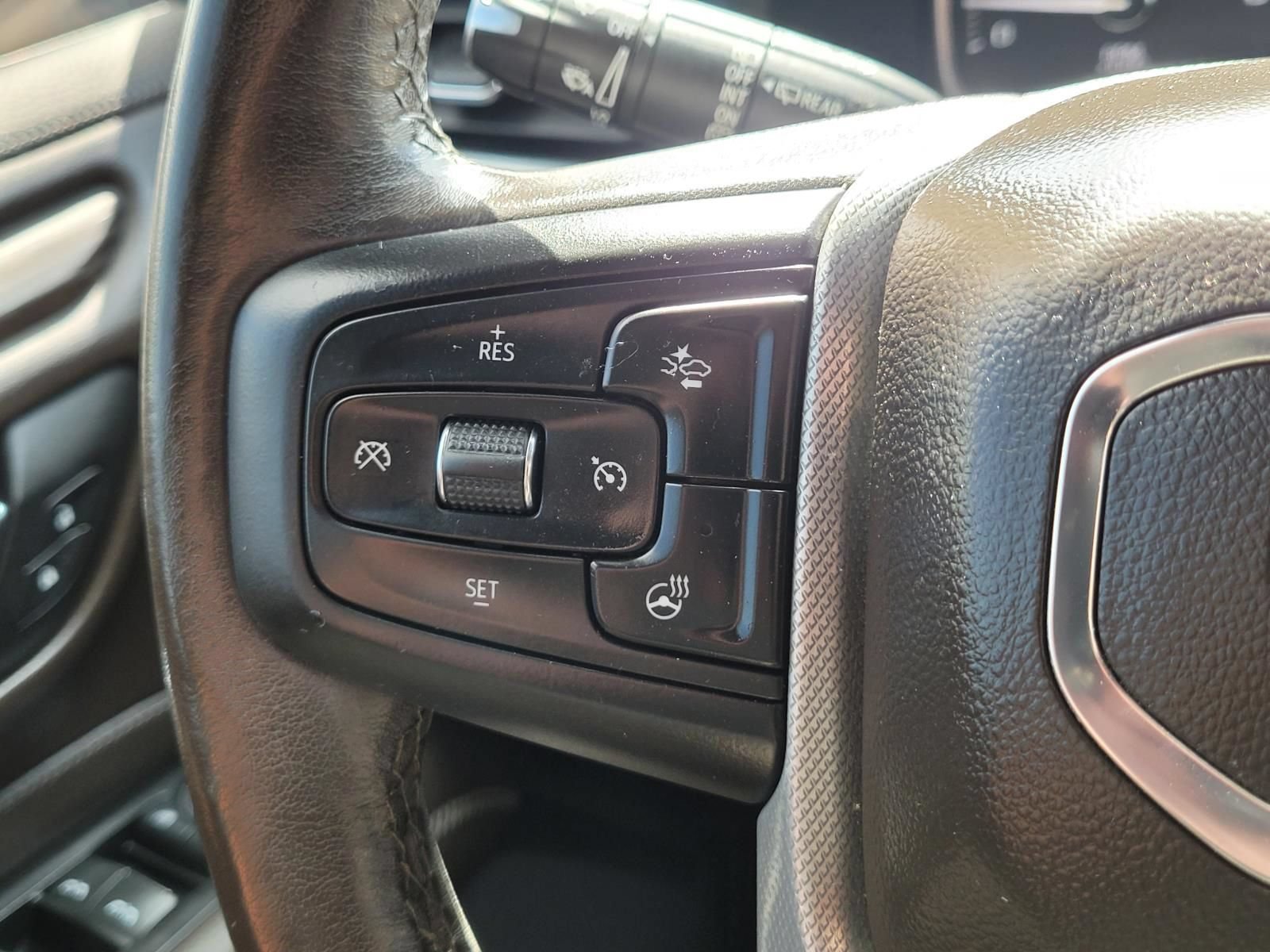 Used 2021 GMC Yukon Denali AWD/4WD image 34