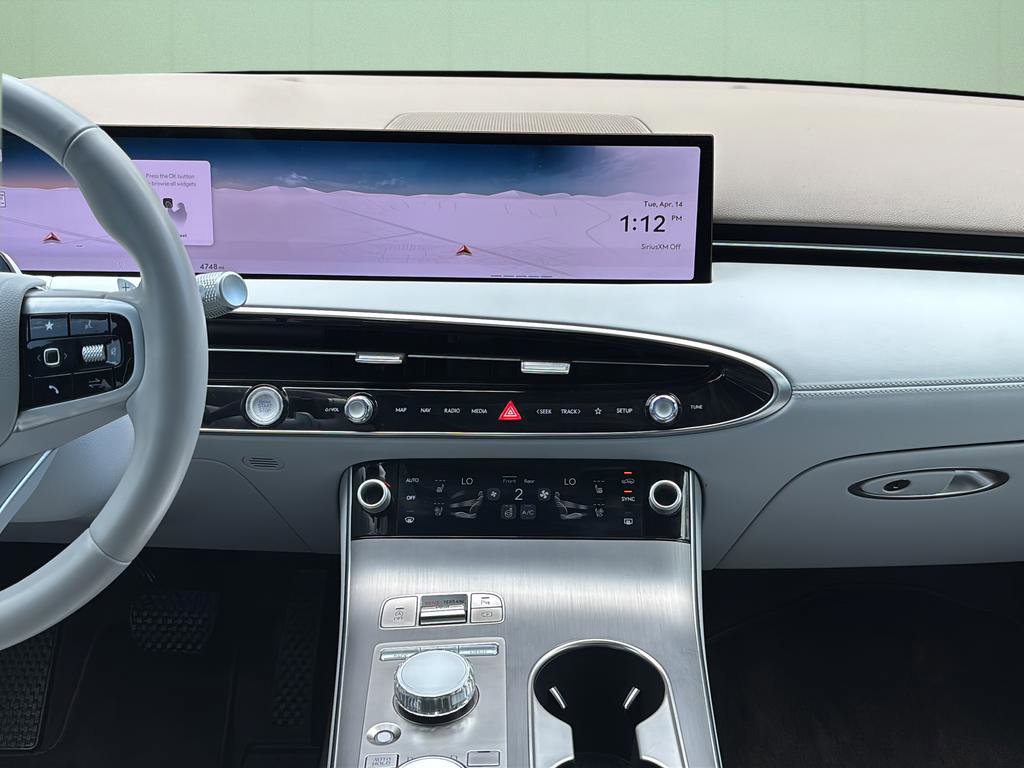 Certified 2026 Genesis GV70 2.5T Advanced AWD/4WD image 23