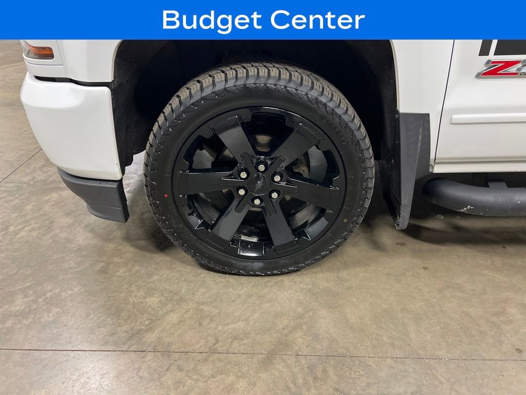 Used 2017 Chevrolet Silverado 1500 LT w/ Rally 2 Edition image 19