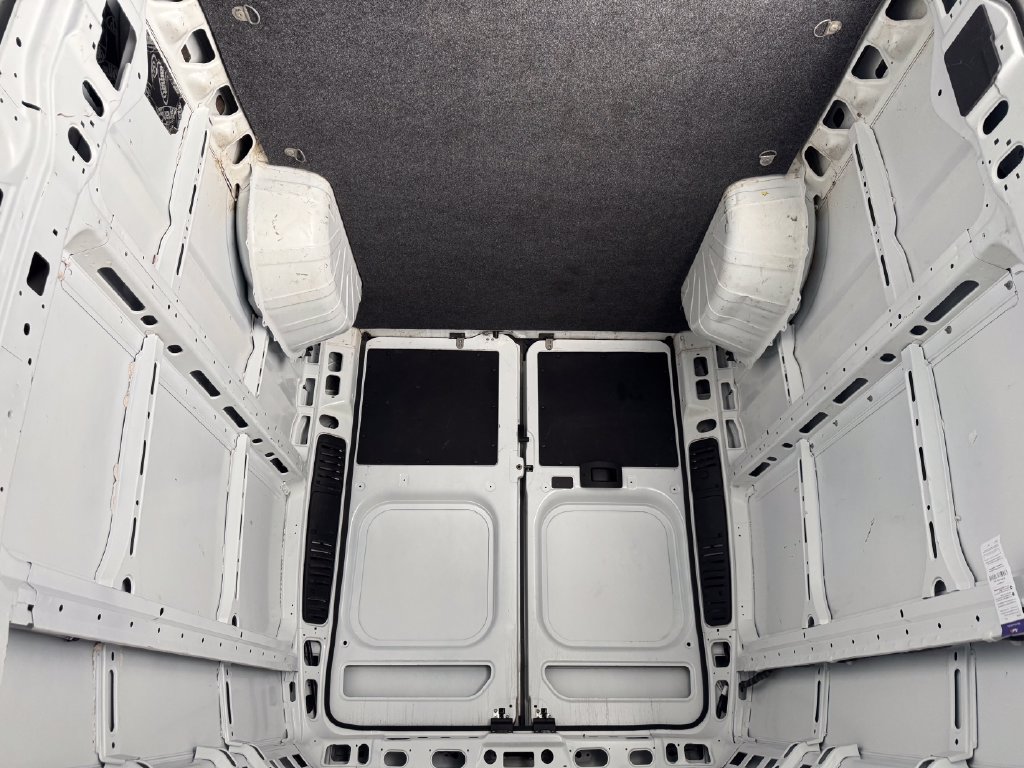 Used 2024 RAM ProMaster 2500 w/ Convenience Group FWD image 15