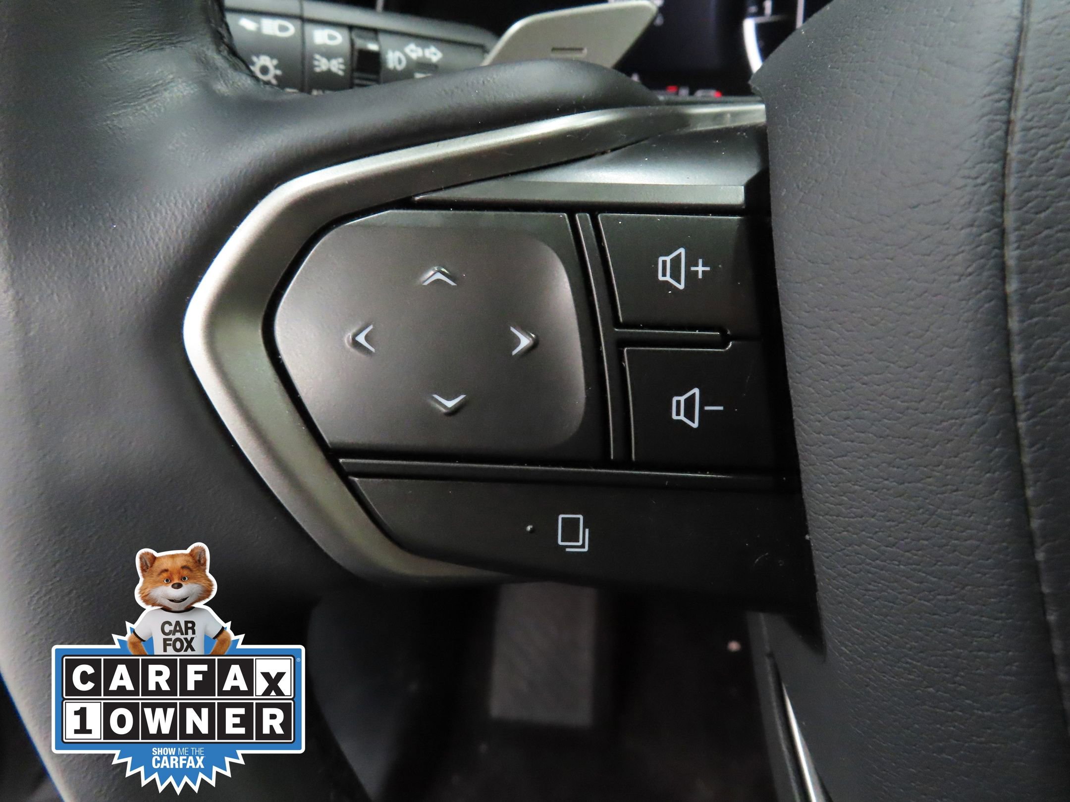 Used 2025 Lexus TX 350 AWD w/ Technology Package image 12