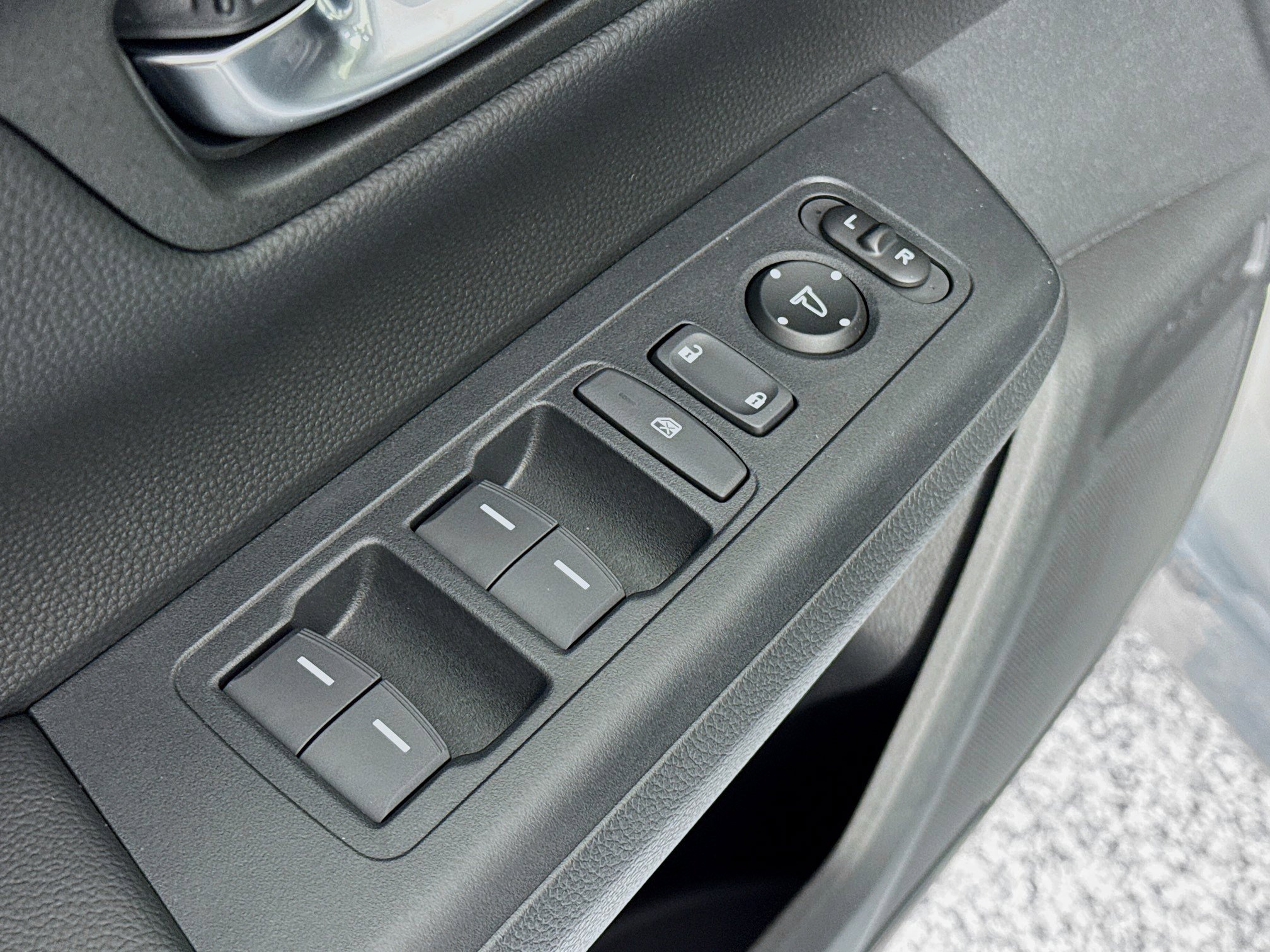 New 2026 Honda CR-V Sport-L image 17