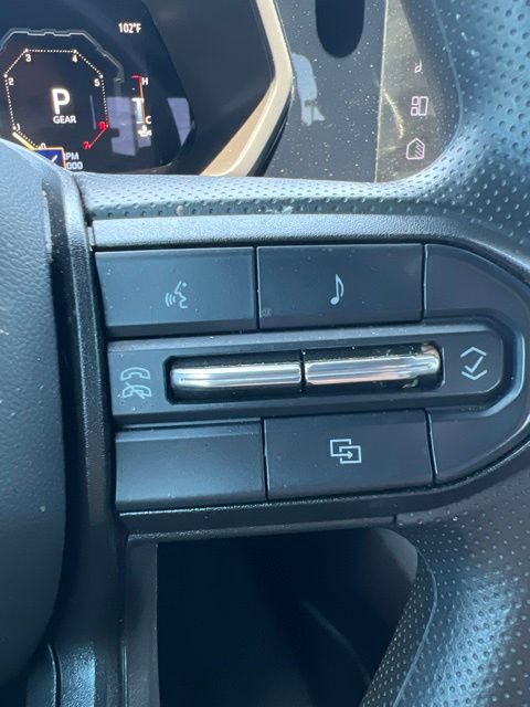 Used 2024 Chevrolet Colorado Trail Boss w/ Technology Package AWD/4WD image 12