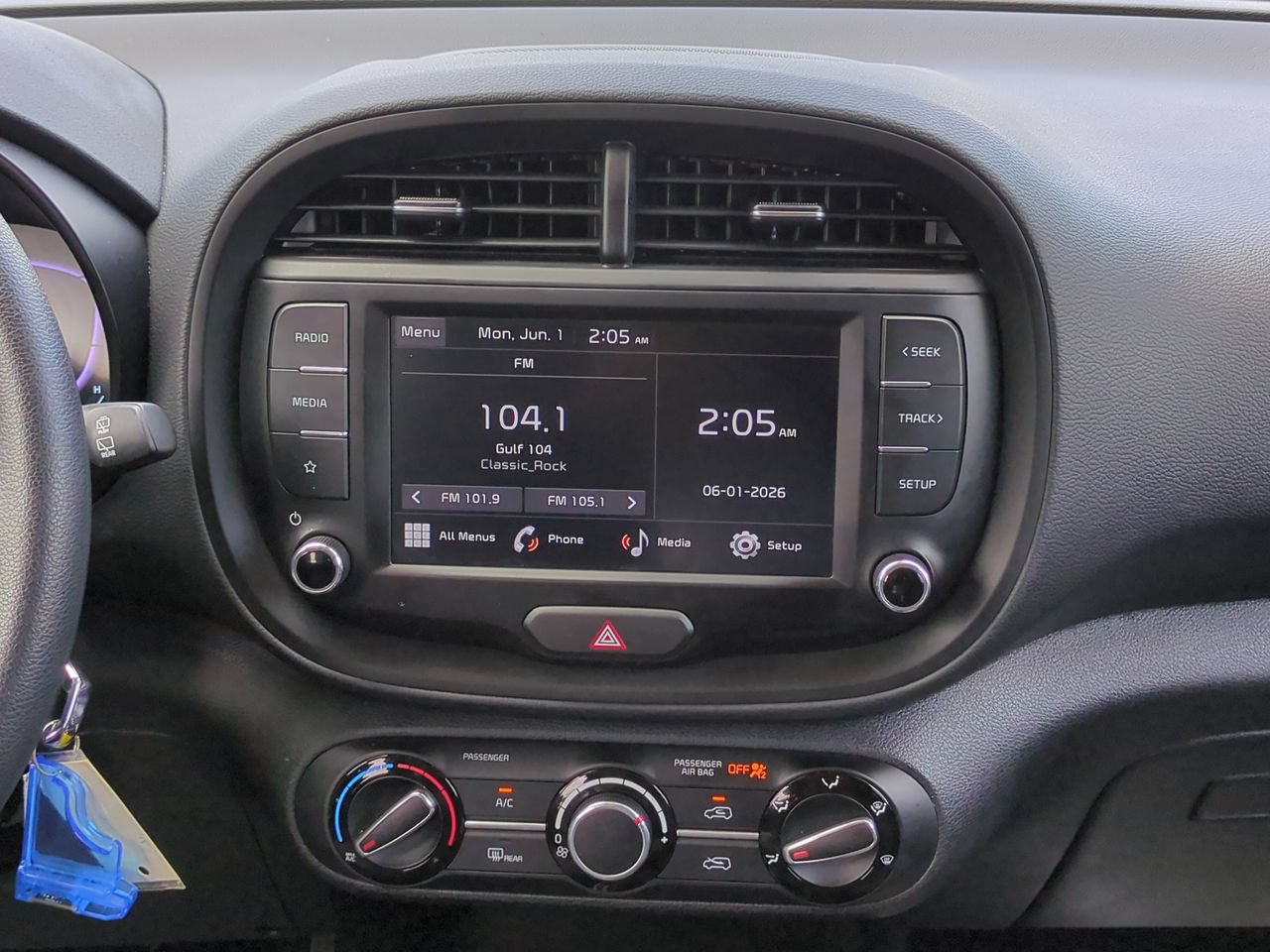 Certified 2025 Kia Soul LX w/ LX Technology Package FWD image 18
