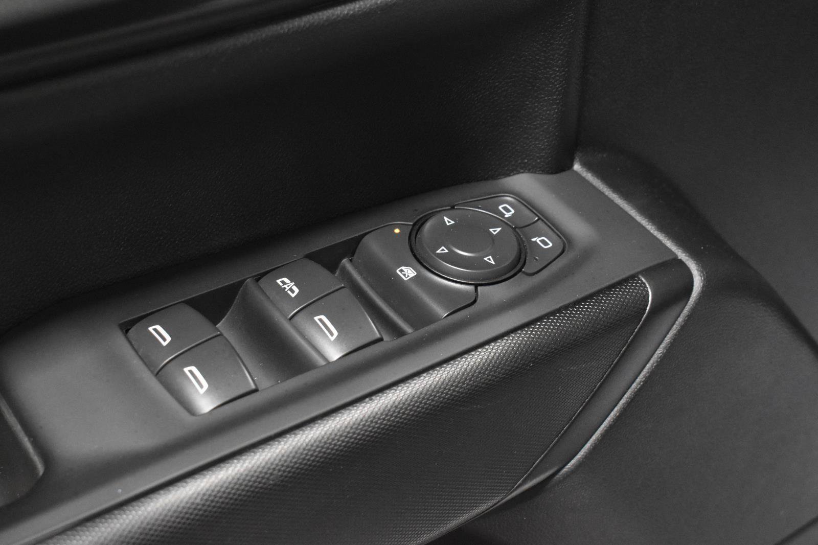 Used 2022 Chevrolet Silverado 1500 Custom w/ LPO, Dark Essentials Package AWD/4WD image 12