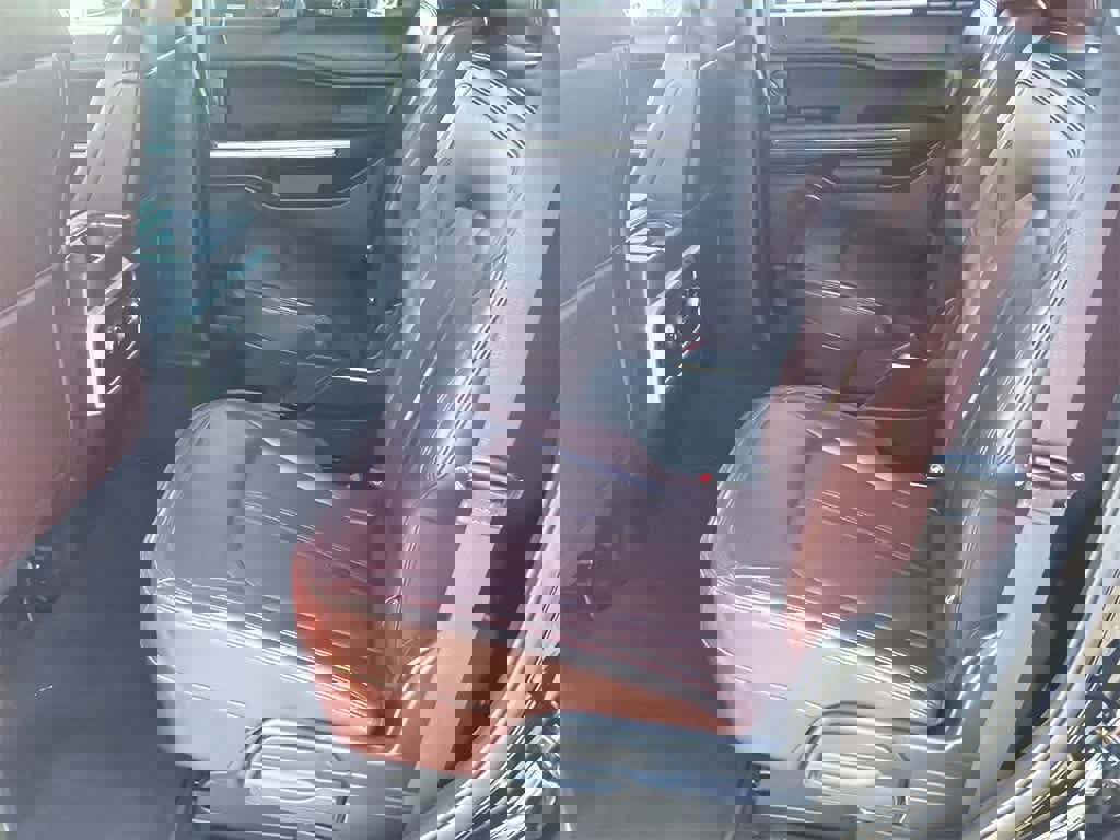 Used 2023 Ford Expedition Limited image 18