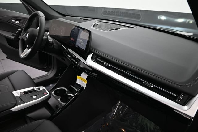 New 2026 BMW X1 xDrive28i w/ Technology Package AWD/4WD image 25