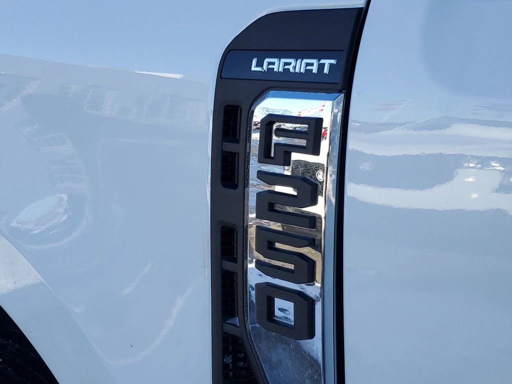 New 2026 Ford F250 Lariat w/ Lariat Premium Package image 39