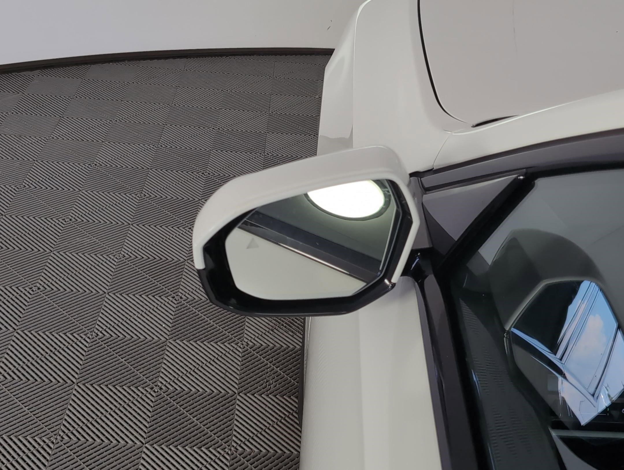 New 2026 BMW 740i image 22