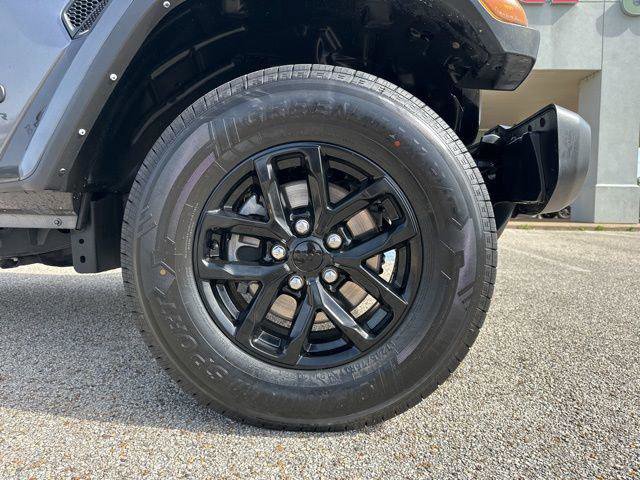 Certified 2022 Jeep Gladiator Sport image 48