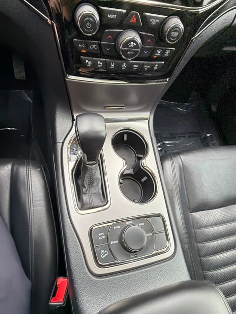 Used 2020 Jeep Grand Cherokee Limited X AWD/4WD image 12