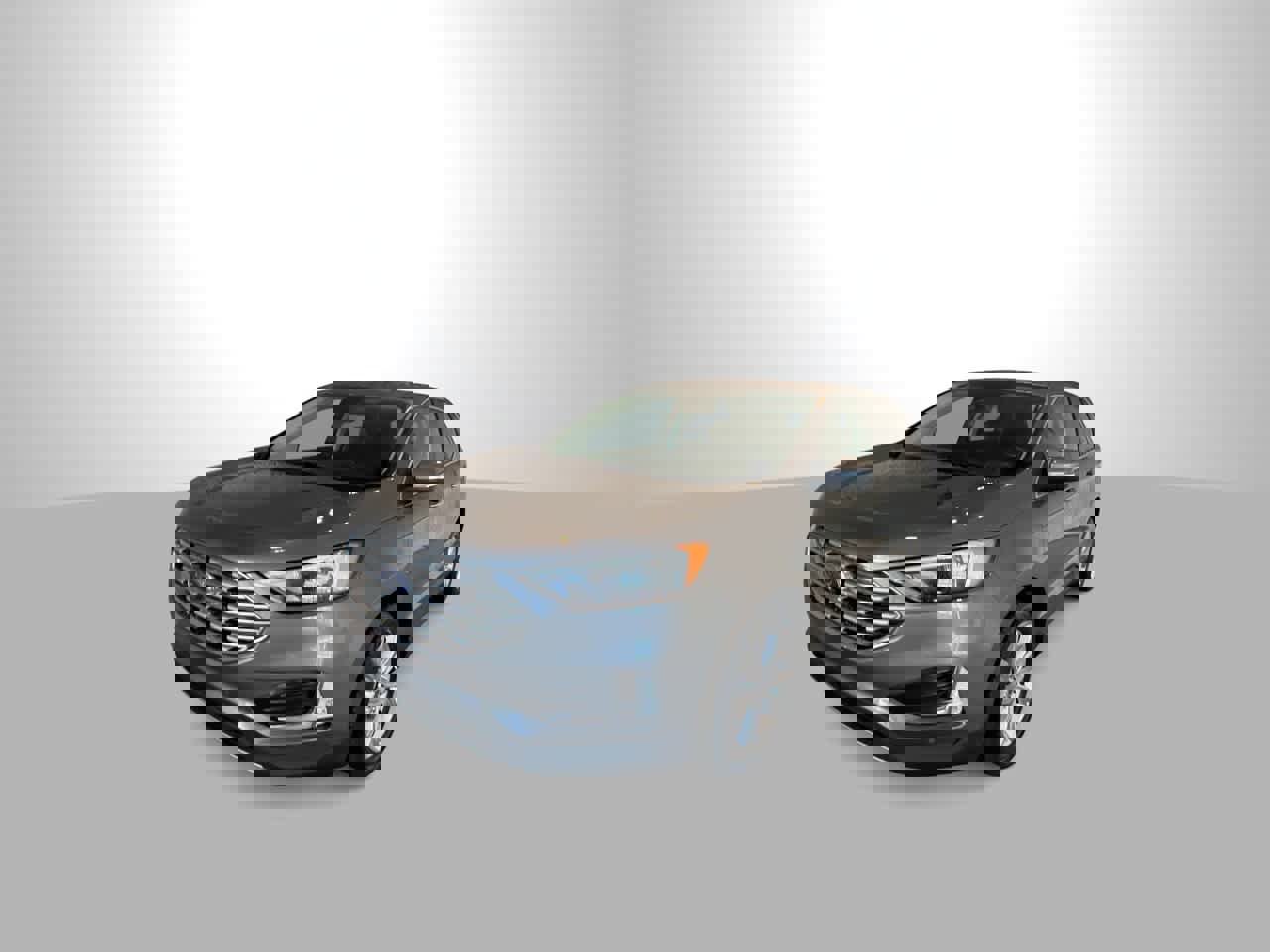 Used 2022 Ford Edge Titanium image 4