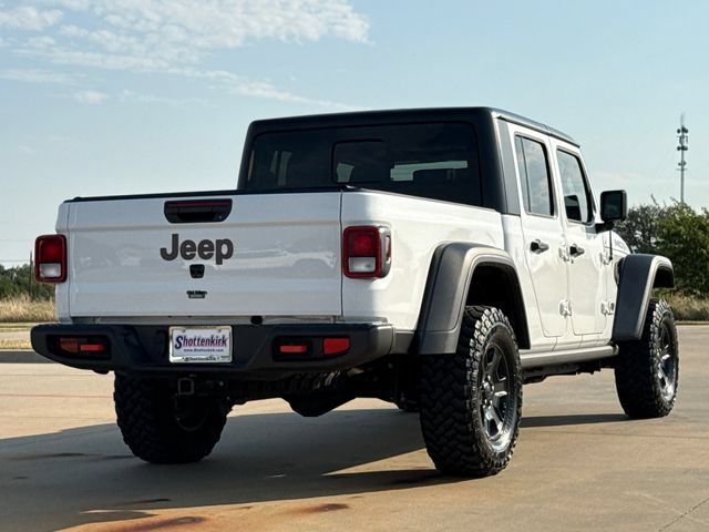 Used 2023 Jeep Gladiator Mojave AWD/4WD image 9
