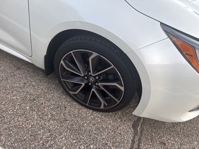 Used 2020 Toyota Corolla XSE image 3