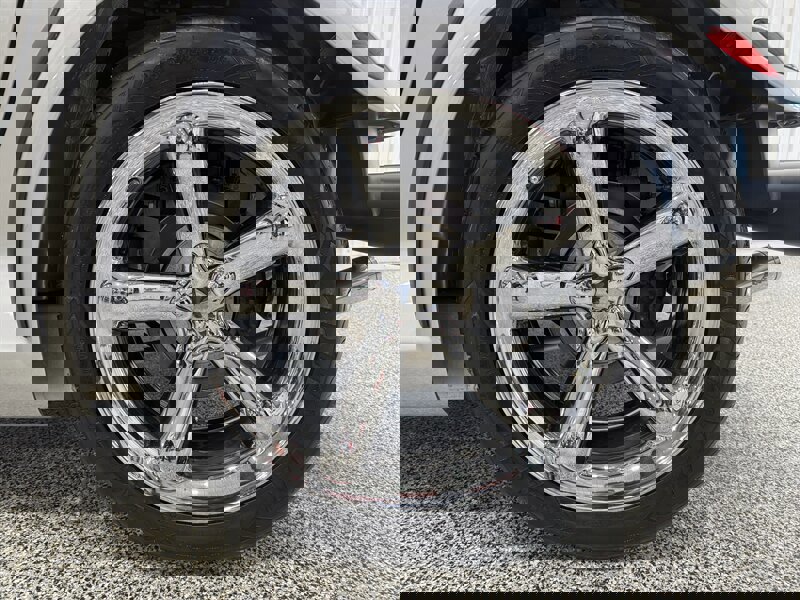 Used 2001 Chrysler Prowler image 26