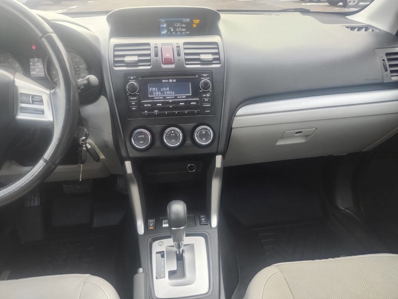 Used 2015 Subaru Forester 2.5i Limited image 10