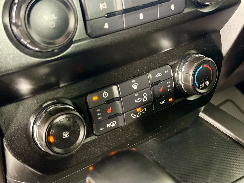 Used 2020 Ford F150 XLT w/ Equipment Group 302A Luxury AWD/4WD image 15