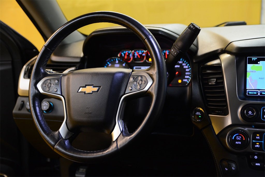 Used 2018 Chevrolet Suburban LT image 17