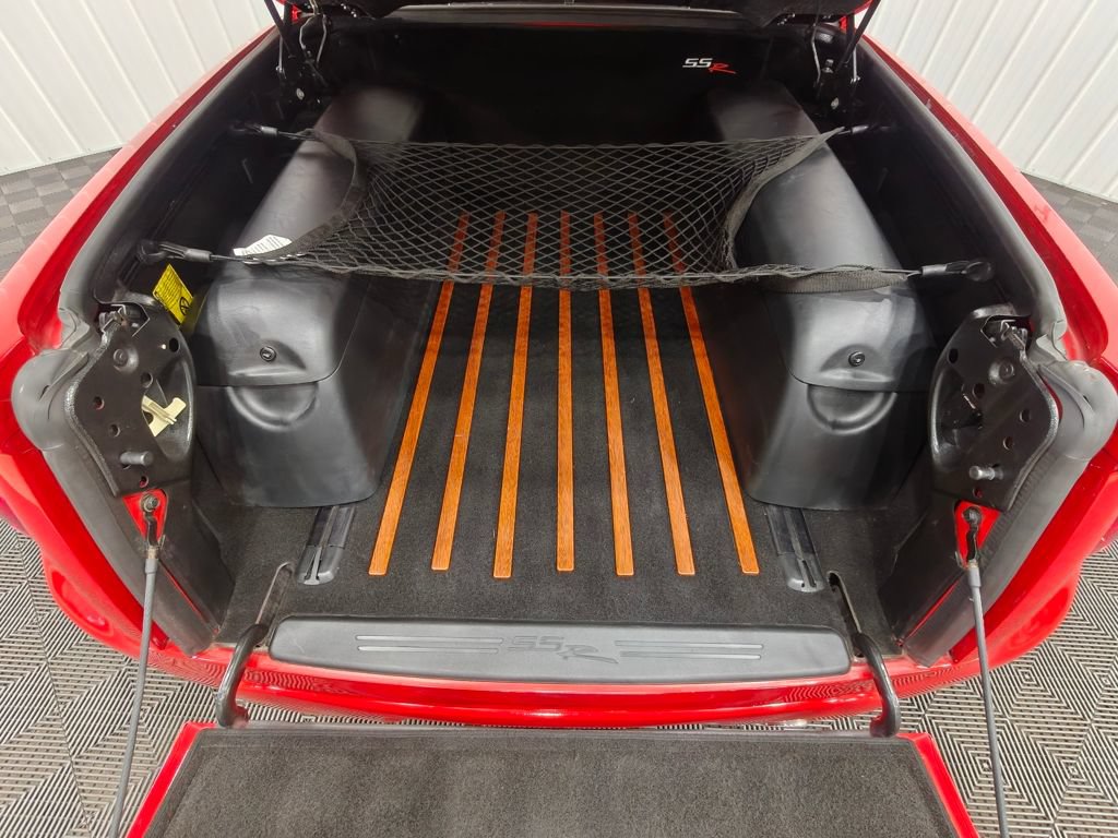 Used 2005 Chevrolet SSR w/ Preferred Equipment Group RWD image 24