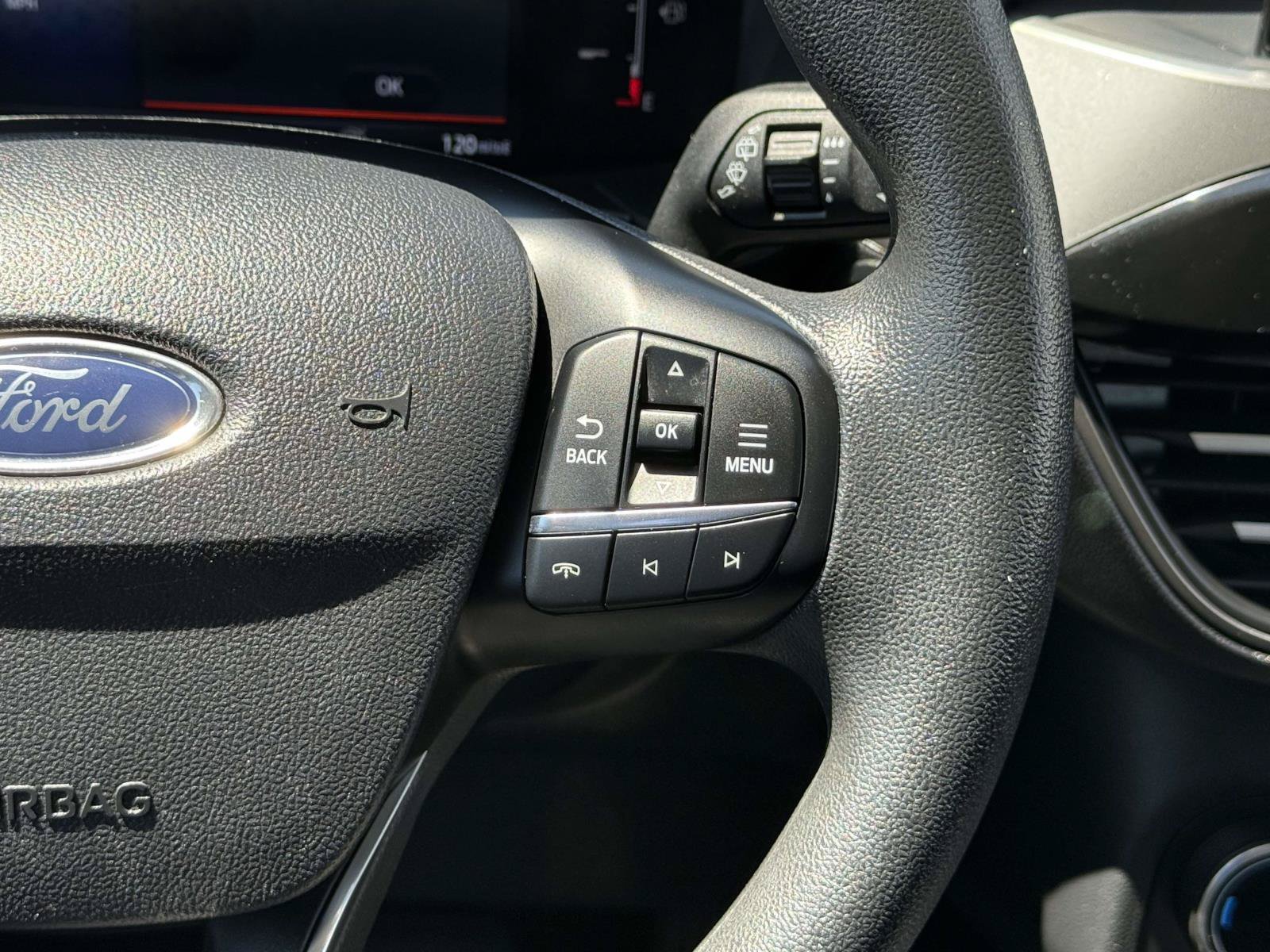 Certified 2025 Ford Escape Active AWD/4WD image 13